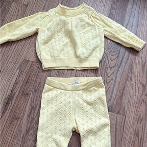 GAP Kids Yellow Matching Set
